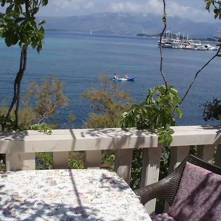 Stone House Gregov 4* Lumbarda