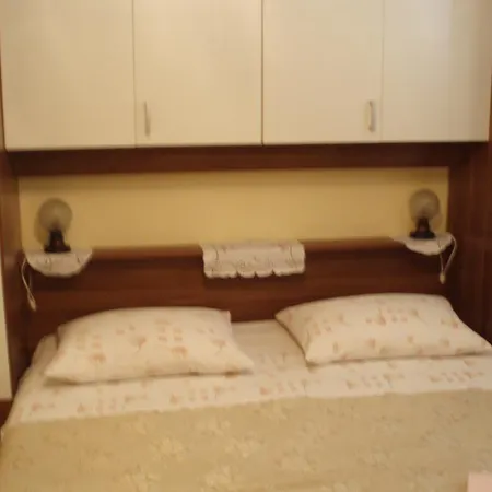 Stone House Gregov Guest house 4*