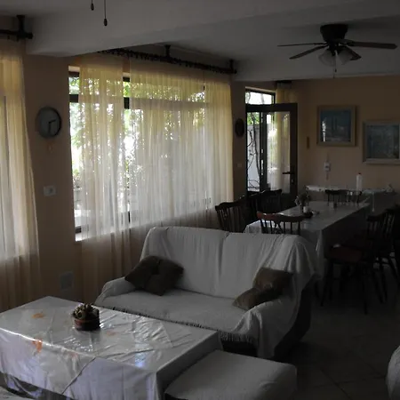 Stone House Gregov 4*