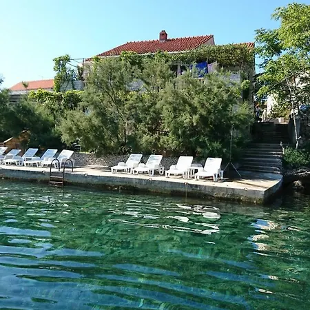 Stone House Gregov 4*